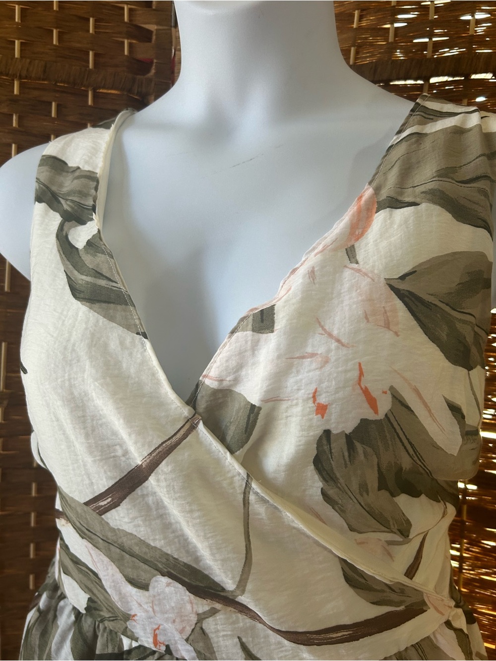 Express Floral Ruffle Dress Large Sleeveless Tiered Mini Summer - Picture 3 of 6